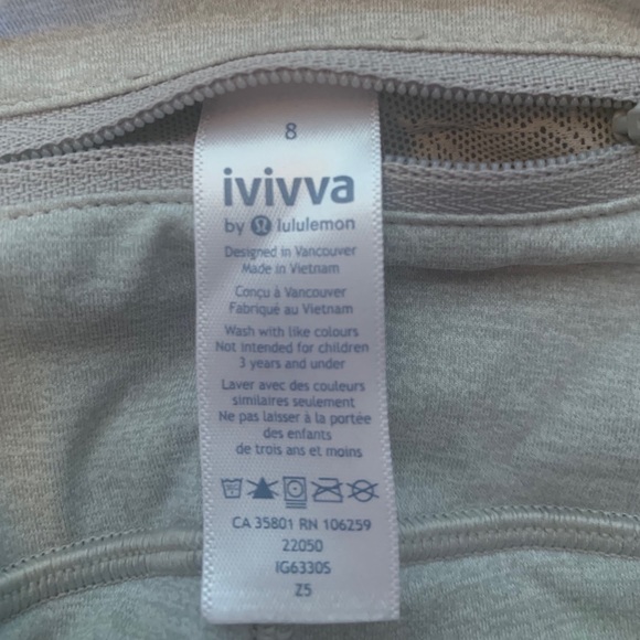 Ivivva cropped grey leggings - Picture 2 of 5